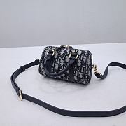 Dior Groove 16 Mini Bag - size 16 x 11 x 8 cm - 4