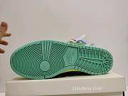 Nike SB Dunk Low Verdy Visty -  FN6040-400 - 3