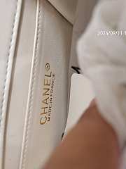 Chanel Handbag White 22CM AS3908 - 2