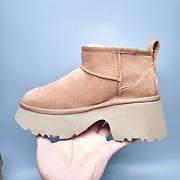 Uggs boots brown - 6