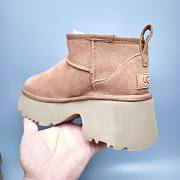 Uggs boots brown - 2