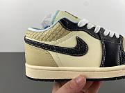 Air Jordan 1 Low SE - HQ3437-101 - 2