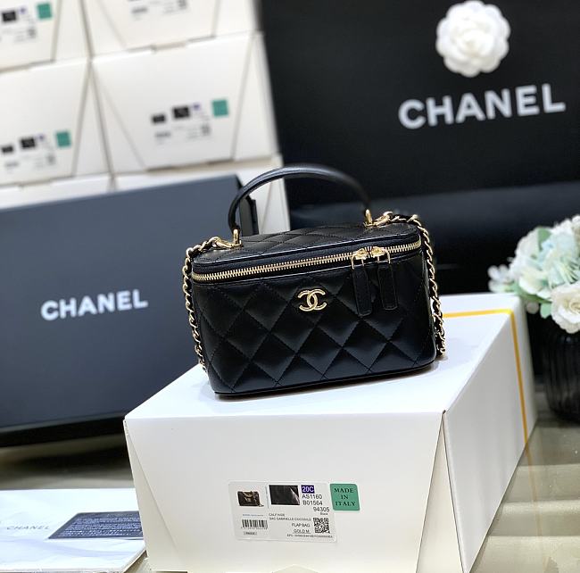 Chanel 22 Clutch with Chain 2199 - size 17cm  - 1
