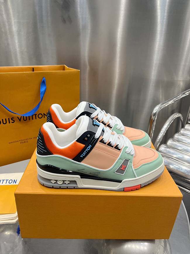 lV trainer multicolor - 1
