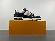 Louis Vui*ton trainer black and white - 3