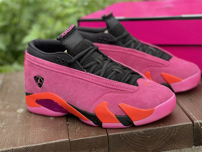 Air Jordan 14 Retro Low Shocking Pink - 1