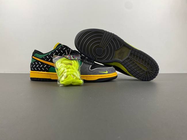 Nike Dunk Low What the Duck Home University of Oregon PE - HV1454-001 - 1