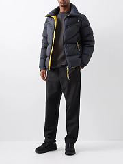 Moncler Katmai quilted down coat black and yellow - 2