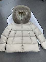 Moncler quilted jacket white - 2