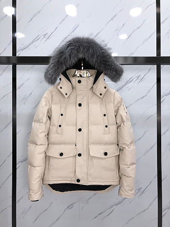 Moose knuckles coat beige color 
