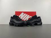 Nike Air Max 95 Essential Triple Black  -  CI3705-001 - 4