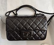Chanel 24a flap bag black calf skin - size 20*13*9 cm  - 1