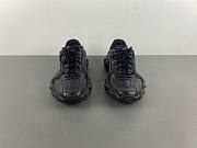 Balenciaga  Monday leather sneakers in black - 4