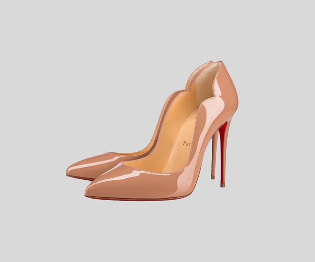 Christian Louboutin Hot Chick Beige - 100 mm Pumps - 1