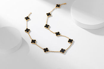 Van Cleef & Arpels Vintage Alhambra necklace Gold Tone In Black 10 motifs - VCARA42700 