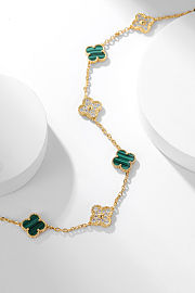 Van Cleef & Arpels Vintage Alhambra Necklace Gold Tone In Green 10 motifs - 4
