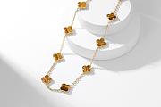 Van Cleef & Arpels Vintage Alhambra necklace Gold Tone In Orange 10 motifs - 2