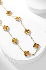Van Cleef & Arpels Vintage Alhambra necklace Gold Tone In Orange 10 motifs - 3