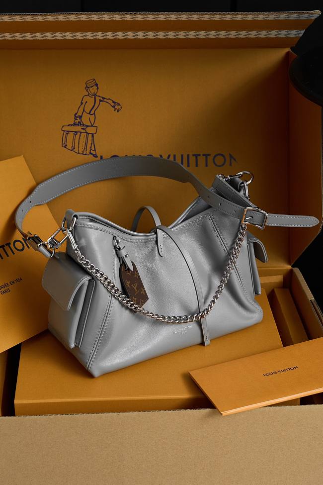LV CarryAll Cargo Vibe PM - M12579 - Size 33.5 x 23 x 15 cm - 1