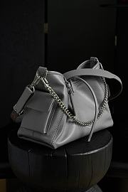 LV CarryAll Cargo Vibe PM - M12579 - Size 33.5 x 23 x 15 cm - 3