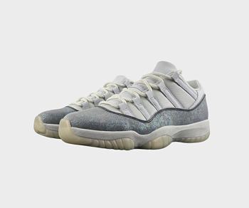 Air Jordan 11 Retro Low Year of the Snake - HQ7000-001