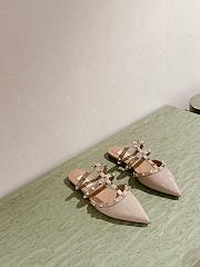 Valentino Garavani Rockstud patent leather mules Pink -  Heel 1.5 cm - 2