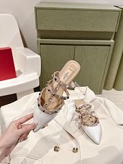 Valentino Garavani Rockstud patent leather mules White - Heel 1.5 cm - 5