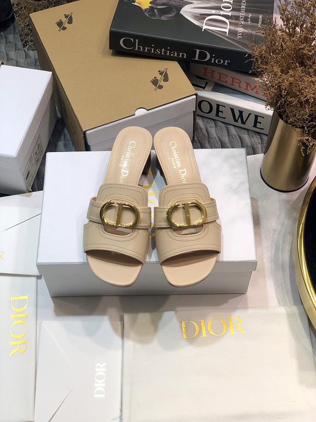 Dior 30 Montaigne Slide ‘Nude’ - Heel height: flat heel 4.5cm - 1