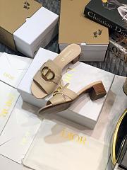 Dior 30 Montaigne Slide ‘Nude’ - Heel height: flat heel 4.5cm - 5