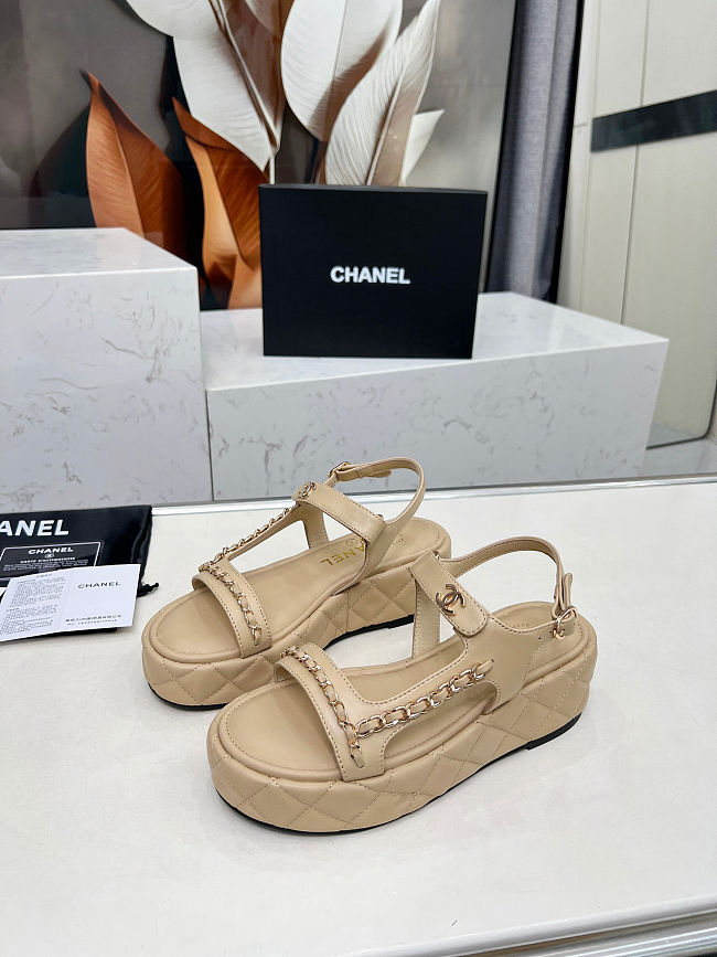 CHANEL Matelasse Sandals Apricot - Height: 5.5cm - 1