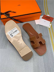 Hermès Oran Sandals In Brown - 4