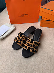 HERMÈS Oasis sandal Brun fumé/Noir - 2