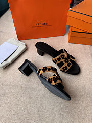 HERMÈS Oasis sandal Brun fumé/Noir - 4