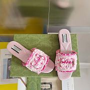 GUCCI Women's Interlocking G slide sandal Pink  - 5