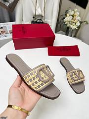 Valentino Garavani Vlogo Woven Flat Sandals Grey - 5