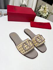 Valentino Garavani Vlogo Woven Flat Sandals Grey - 4