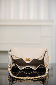 CHANEL 25 Small Handbag Beige - size: 30×26×14cm - 2