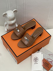 Hermes Gigi 50 sandal Brown  - 2