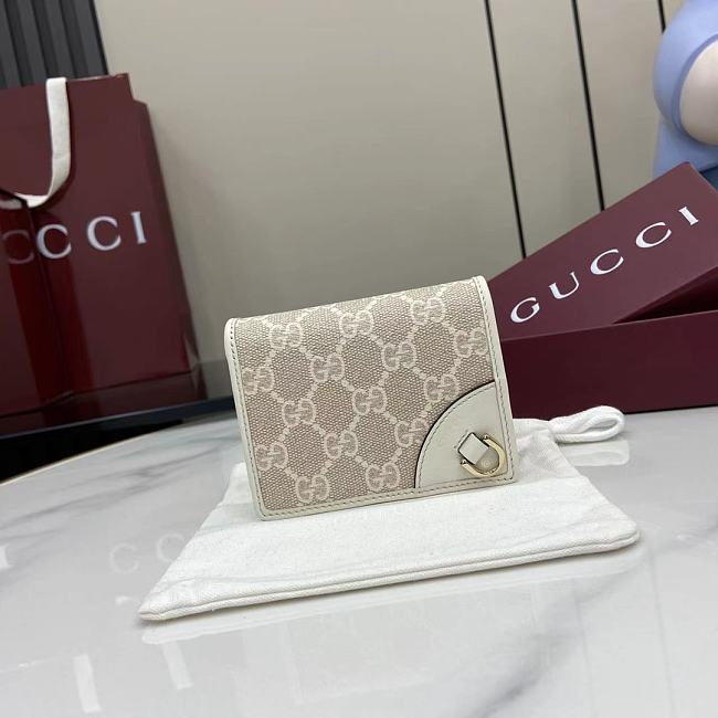 Gucci GG Emblem mini wallet Beige and White - size: 11 cm (width) x 8.5 cm (height) x 3 cm (depth) - 1