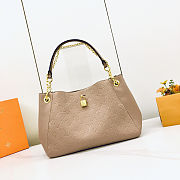 LV Anytime PM - size: 20 x 13 x 34 cm - 3