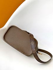 Neverfull Bandoulière Inside Out BB Small Size - 14 x 9 x 24 cm - 2