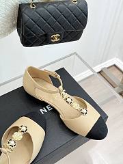 Chanel Beige/Black Canvas and Leather Interlocking CC Logo Ballet Flats  - 5
