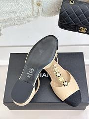 Chanel Beige/Black Canvas and Leather Interlocking CC Logo Ballet Flats  - 4