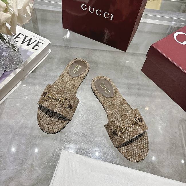 Gucci Women's slide sandal with Horsebit Brown  - 1