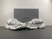 Balenciaga Signature Sneaker in White/black - 3