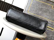 CHANEL Medium Ultimate Soft Tote Black - size 30x20x12cm - 3
