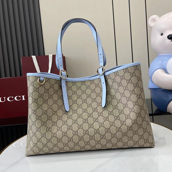 Gucci GG Emblem large tote bag  - size: 38 cm x 25 cm x 15 cm - 1