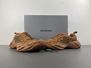 Balenciaga Monday 3B Sports Icon sneakers in brown  - 2