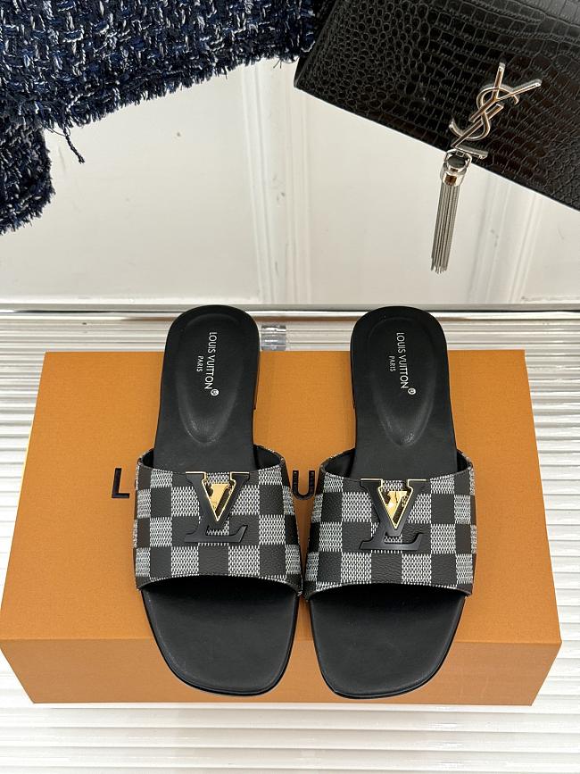 LV Slides Black  - 1