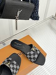 LV Slides Black  - 5